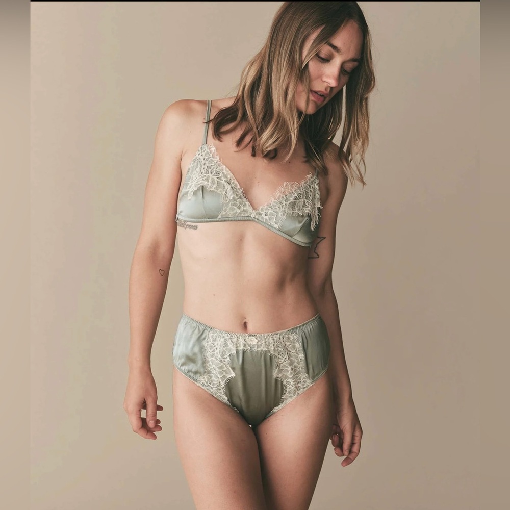 ✨Size Swap✨Kyra bralette